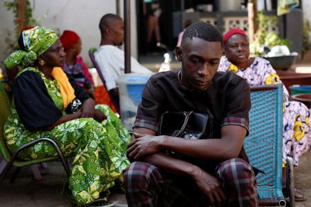 tagreuters.com2025binary_LYNXNPEL380BV-VIEWIMAGE