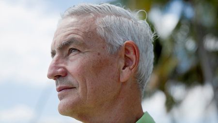 tagreuters.com2025binary_LYNXNPEL3A0S4-VIEWIMAGE