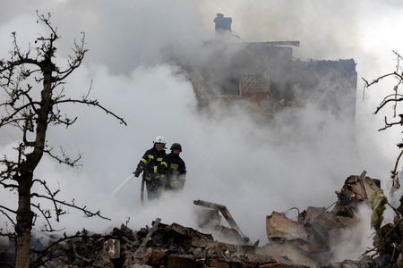 tagreuters.com2025binary_LYNXNPEL4O02L-VIEWIMAGE