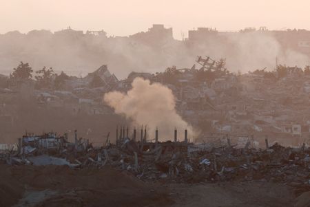 tagreuters.com2025binary_LYNXNPEL4O031-VIEWIMAGE