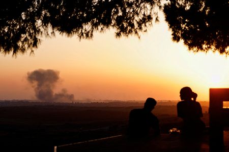 tagreuters.com2025binary_LYNXNPEL4O034-VIEWIMAGE