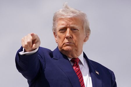 tagreuters.com2025binary_LYNXNPEL4O03G-VIEWIMAGE