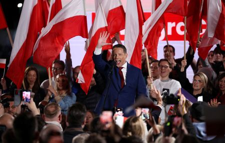 tagreuters.com2025binary_LYNXNPEL4O049-VIEWIMAGE