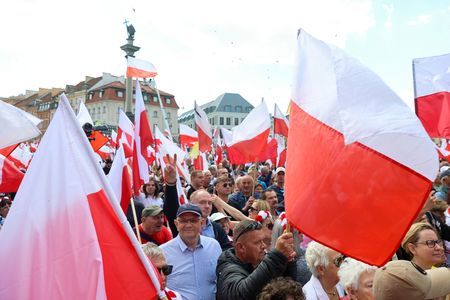 tagreuters.com2025binary_LYNXNPEL4O04A-VIEWIMAGE