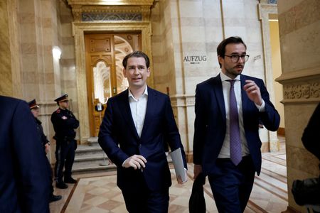 tagreuters.com2025binary_LYNXNPEL4P0AM-VIEWIMAGE