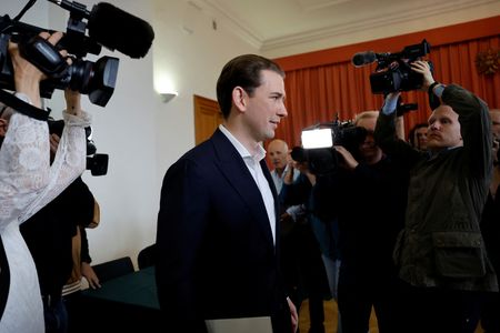 tagreuters.com2025binary_LYNXNPEL4P0AN-VIEWIMAGE