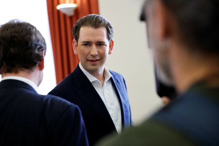 tagreuters.com2025binary_LYNXNPEL4P0AP-VIEWIMAGE