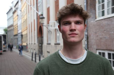 tagreuters.com2025binary_LYNXNPEL4R119-VIEWIMAGE