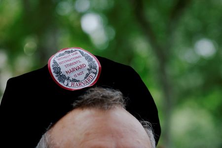 tagreuters.com2025binary_LYNXNPEL4S0VS-VIEWIMAGE