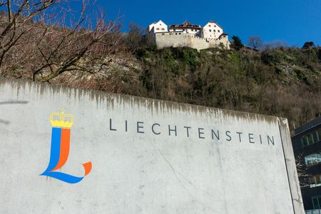 tagreuters.com2025binary_LYNXNPEL4T07J-VIEWIMAGE