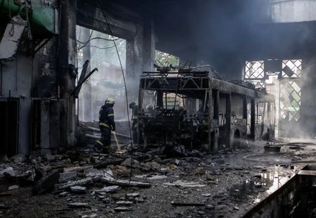 tagreuters.com2025binary_LYNXNPEL4T09P-VIEWIMAGE