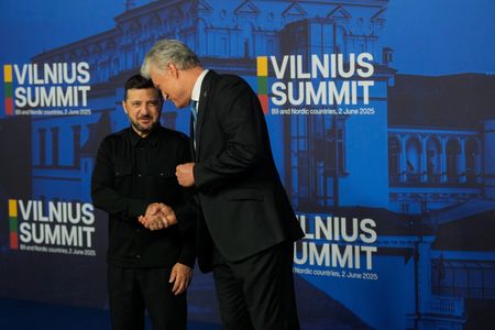 tagreuters.com2025binary_LYNXNPEL510CX-VIEWIMAGE