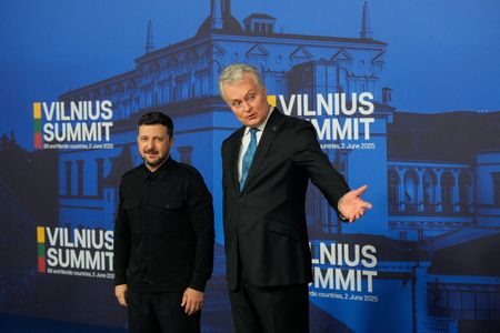 tagreuters.com2025binary_LYNXNPEL510IQ-VIEWIMAGE