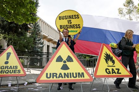 tagreuters.com2025binary_LYNXNPEL510WH-VIEWIMAGE