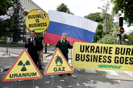 tagreuters.com2025binary_LYNXNPEL510WI-VIEWIMAGE