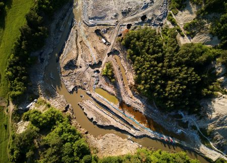 tagreuters.com2025binary_LYNXNPEL5208I-VIEWIMAGE