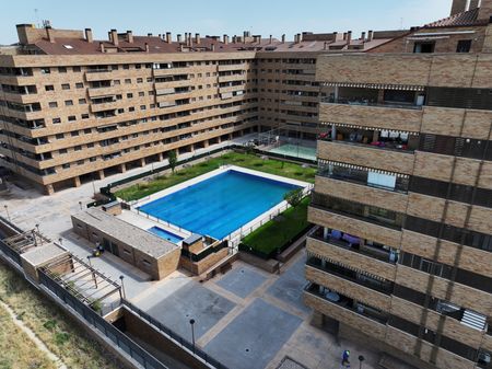 tagreuters.com2025binary_LYNXNPEL5306Z-VIEWIMAGE