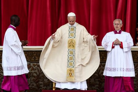 tagreuters.com2025binary_LYNXNPEL530ED-VIEWIMAGE