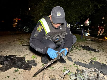 tagreuters.com2025binary_LYNXNPEL54081-VIEWIMAGE