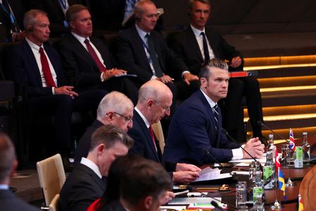 tagreuters.com2025binary_LYNXNPEL540AD-VIEWIMAGE