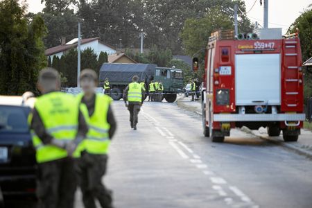 tagreuters.com2025binary_LYNXNPEL890XN-VIEWIMAGE