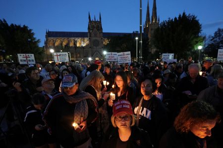 tagreuters.com2025binary_LYNXNPEL8B0IL-VIEWIMAGE