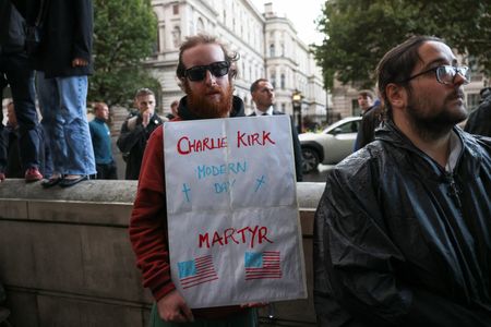 tagreuters.com2025binary_LYNXNPEL8B0WX-VIEWIMAGE