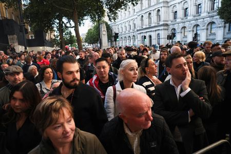 tagreuters.com2025binary_LYNXNPEL8B0X0-VIEWIMAGE