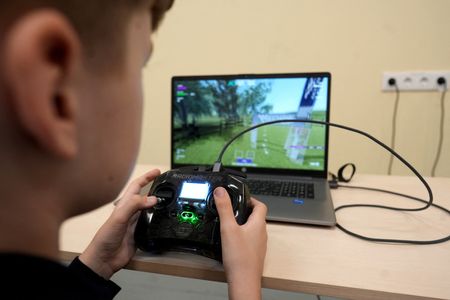 tagreuters.com2025binary_LYNXNPEL8F0UZ-VIEWIMAGE