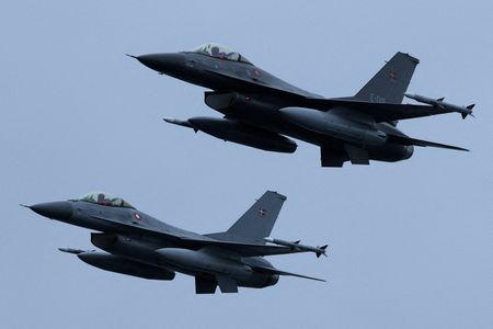 tagreuters.com2025binary_LYNXNPEL8G0KF-VIEWIMAGE