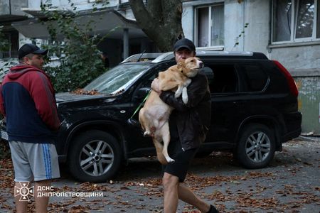 tagreuters.com2025binary_LYNXNPEL8J02Y-VIEWIMAGE