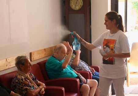 tagreuters.com2025binary_LYNXNPEL8L0MU-VIEWIMAGE