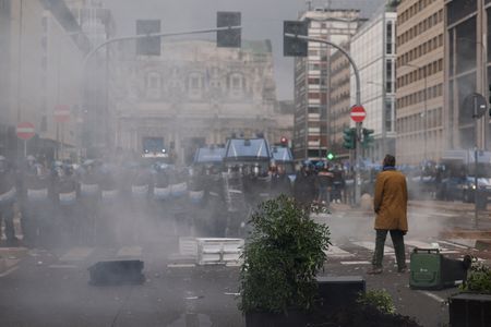 tagreuters.com2025binary_LYNXNPEL8L0QN-VIEWIMAGE