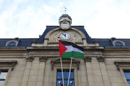 tagreuters.com2025binary_LYNXNPEL8N0E1-VIEWIMAGE