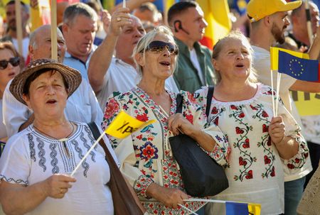 tagreuters.com2025binary_LYNXNPEL8O09Z-VIEWIMAGE