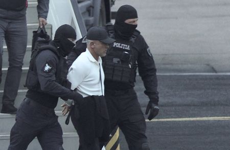 tagreuters.com2025binary_LYNXNPEL8O0CZ-VIEWIMAGE