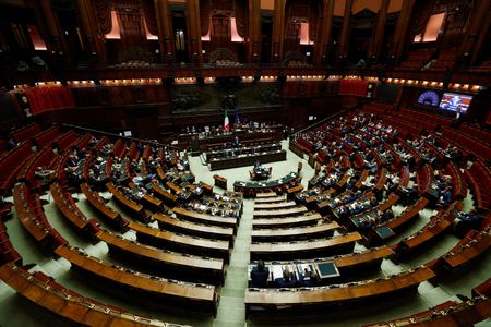 tagreuters.com2025binary_LYNXNPEL8O0EA-VIEWIMAGE