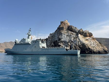 tagreuters.com2025binary_LYNXNPEL8O0S7-VIEWIMAGE