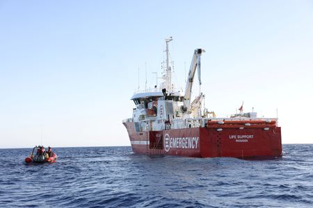 tagreuters.com2025binary_LYNXNPEL8P0AV-VIEWIMAGE