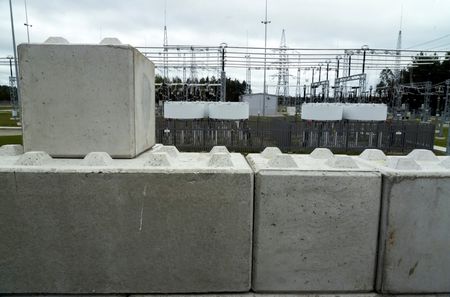 tagreuters.com2025binary_LYNXNPEL8S0NT-VIEWIMAGE