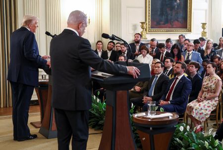 tagreuters.com2025binary_LYNXNPEL8S0UR-VIEWIMAGE