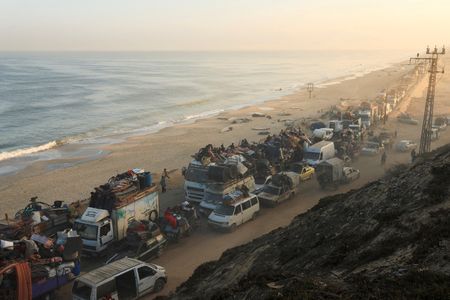 tagreuters.com2025binary_LYNXNPEL8T0HH-VIEWIMAGE