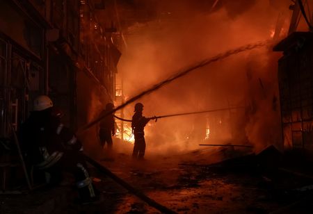 tagreuters.com2025binary_LYNXNPEL901BR-VIEWIMAGE