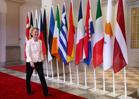 tagreuters.com2025binary_LYNXNPEL901R1-VIEWIMAGE