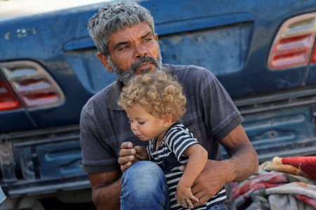 tagreuters.com2025binary_LYNXNPEL91086-VIEWIMAGE