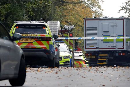 tagreuters.com2025binary_LYNXNPEL910PW-VIEWIMAGE