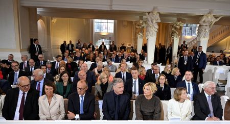 tagreuters.com2025binary_LYNXNPEL920FP-VIEWIMAGE