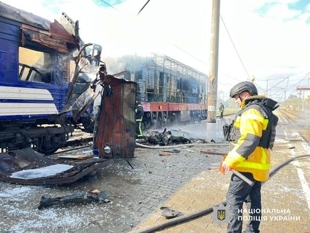 tagreuters.com2025binary_LYNXNPEL9307T-VIEWIMAGE