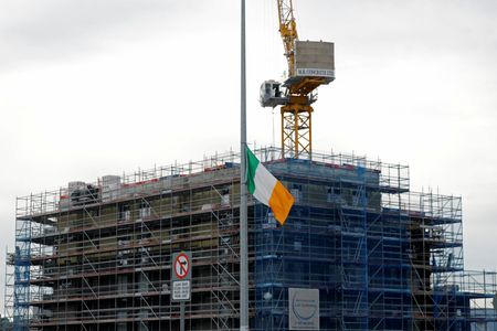 tagreuters.com2025binary_LYNXNPEL950AI-VIEWIMAGE