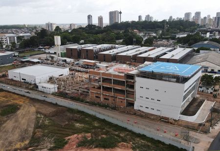 tagreuters.com2025binary_LYNXNPEL950XY-VIEWIMAGE